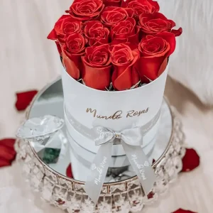 Caja Con Rosas - Edición Blanco
