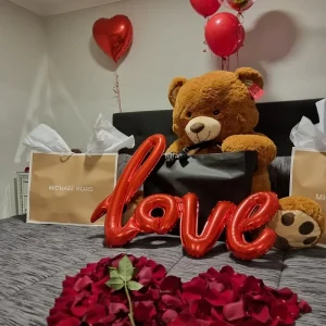 Decoración de habitación con Oso gigante